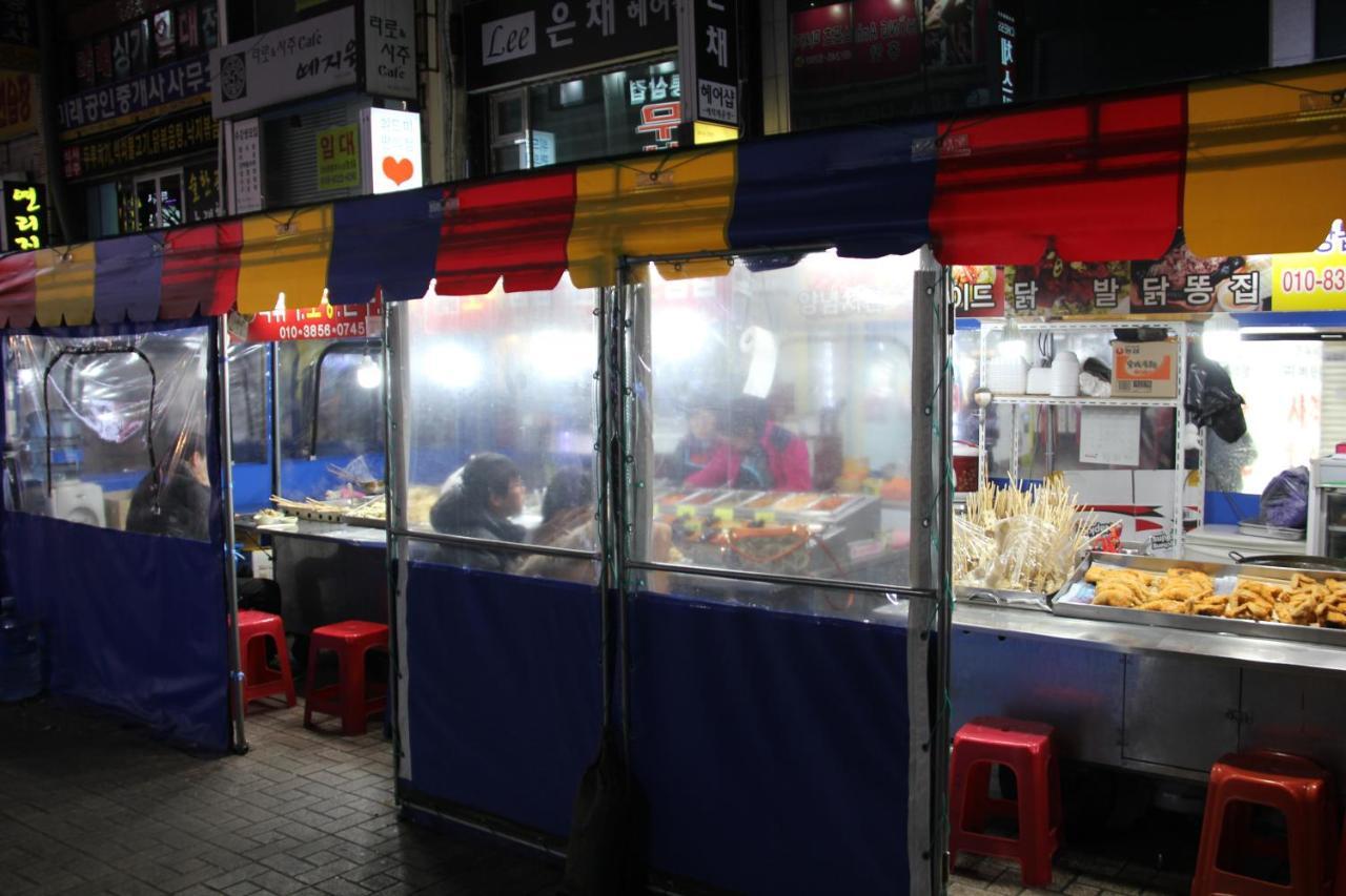 Hyu Plus Guesthouse Busan Bagian luar foto