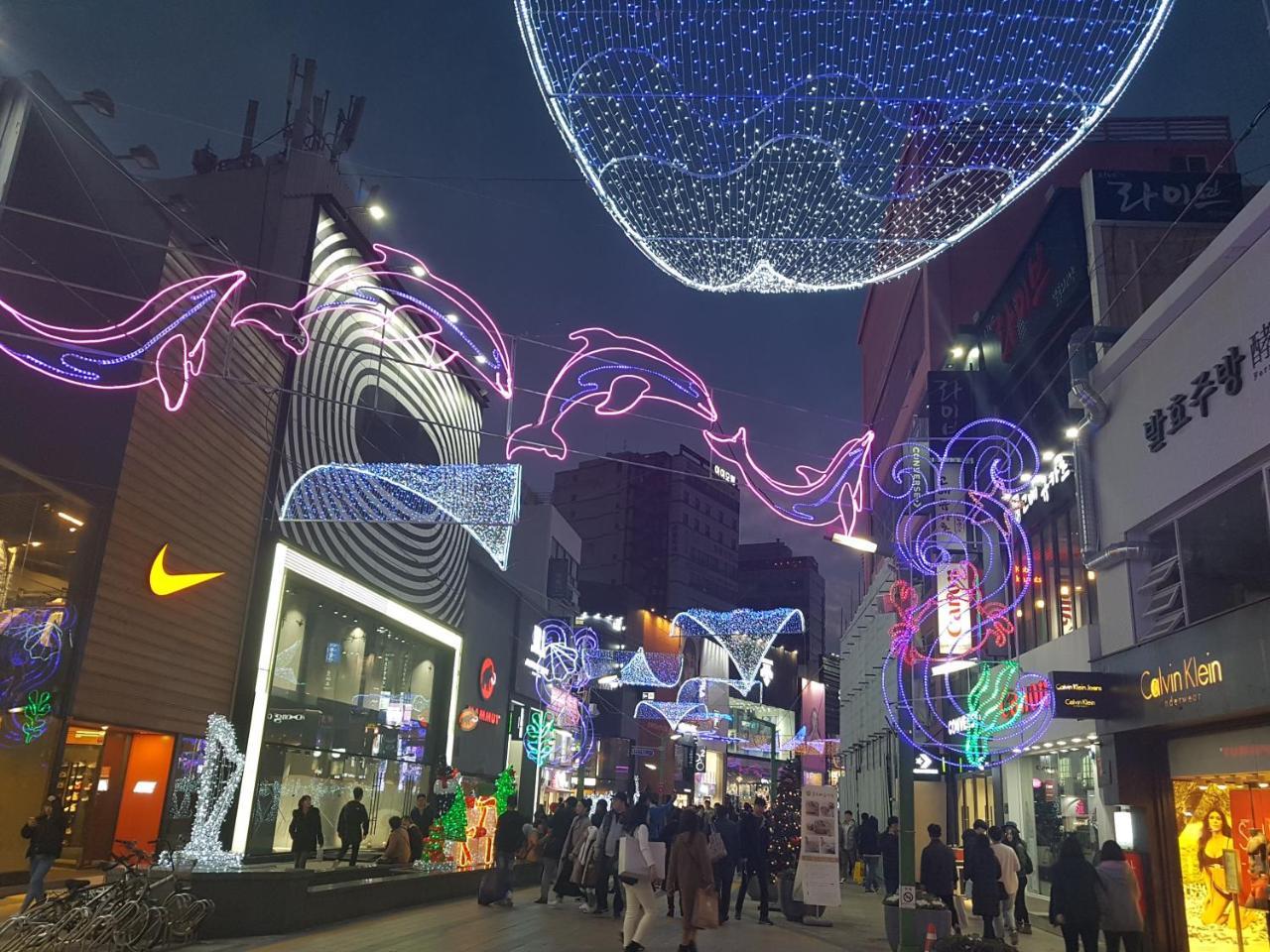 Hyu Plus Guesthouse Busan Bagian luar foto
