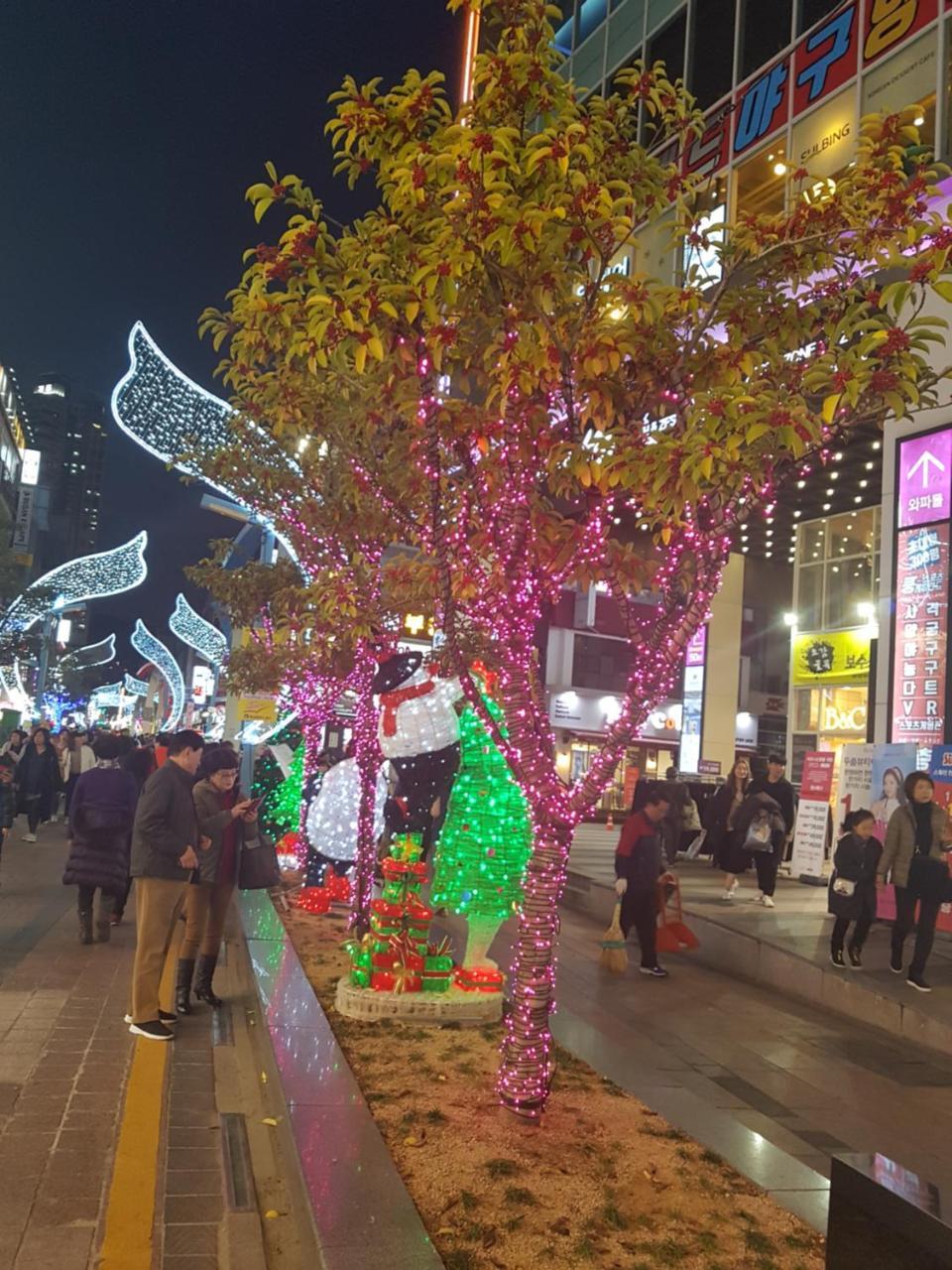 Hyu Plus Guesthouse Busan Bagian luar foto